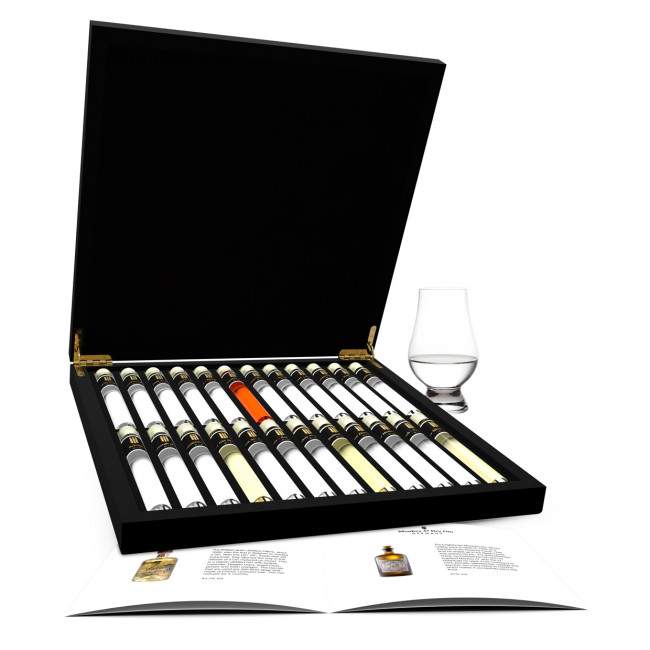 Gin Tasting Collection 24 Tubes in Houten Kist