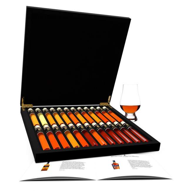 Rum Tasting Collection 24 Tubes in Houten Kist